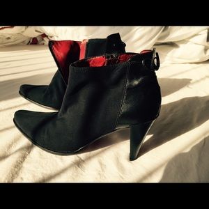 Donald J Pliner ankle boots